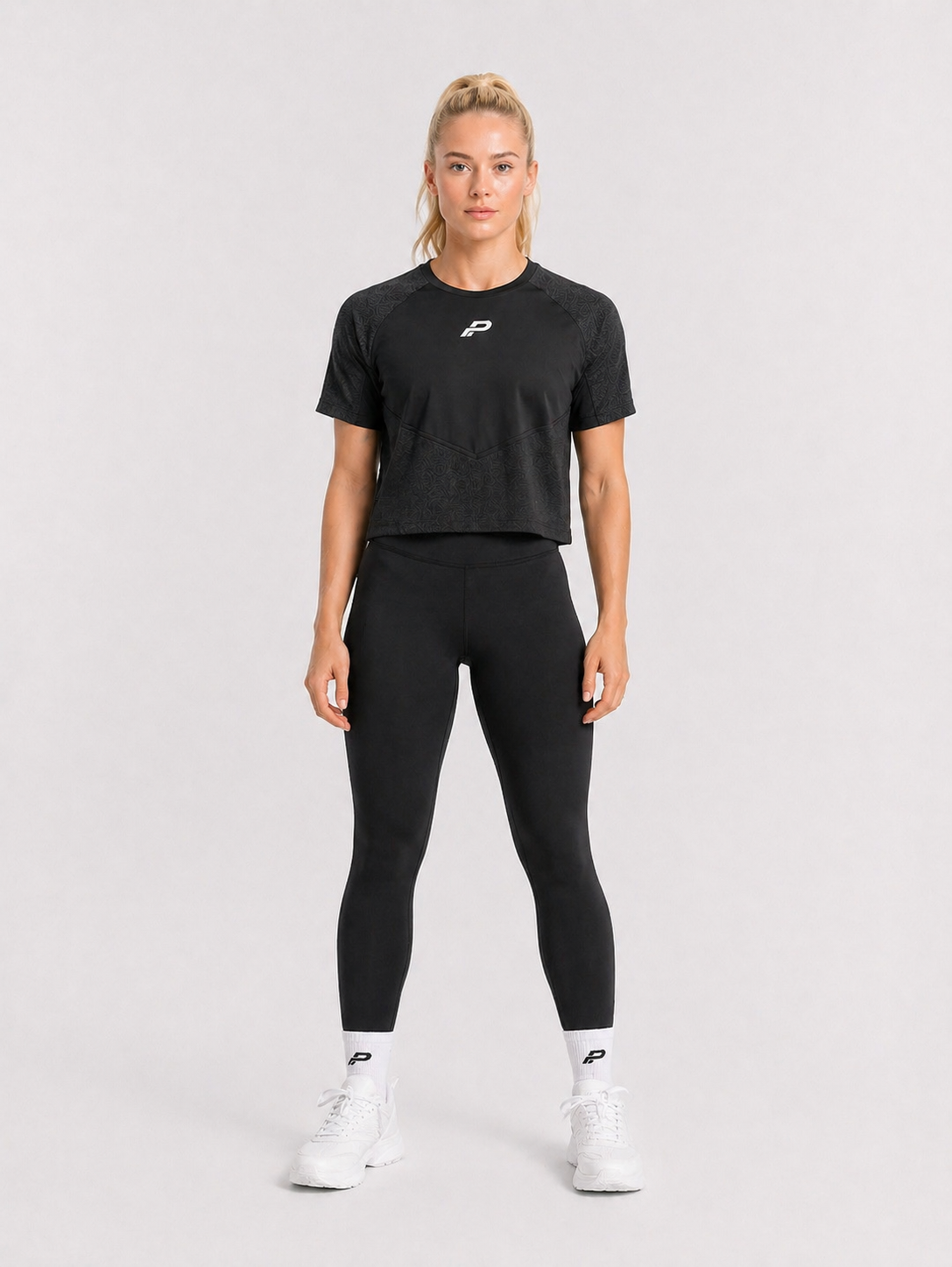 ONE+ PERFORMANCE CROP – WOMEN
